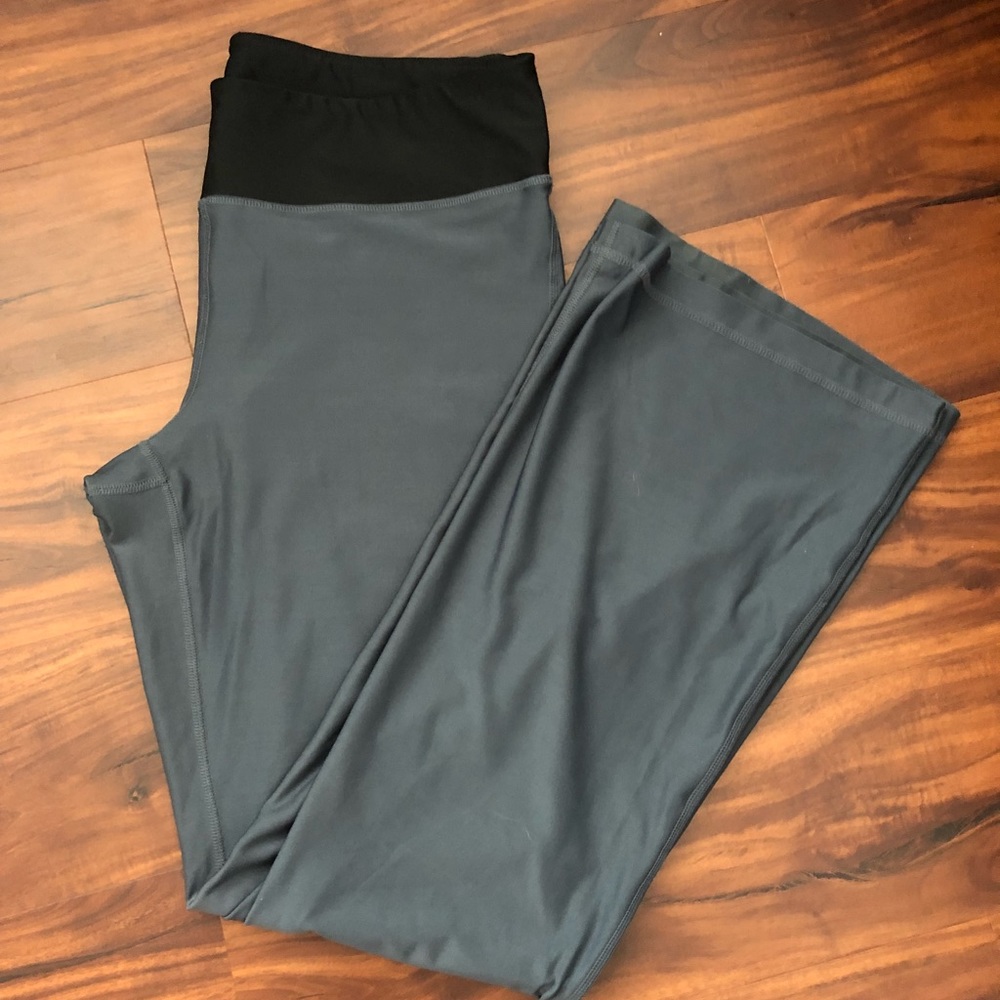 GAP Body Yoga Pants ⚓️